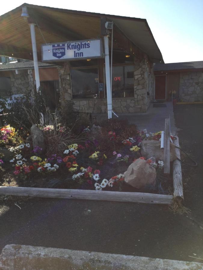 Knights Inn Boardman  Kültér fotó
